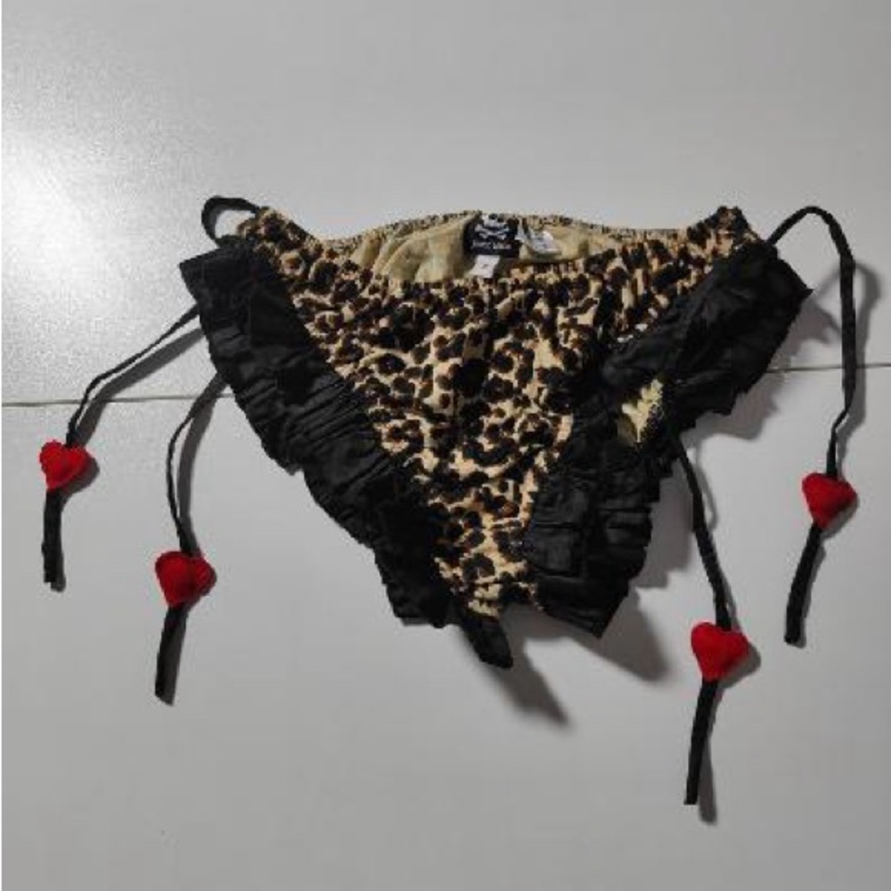 Jessica Louise bottoms never used